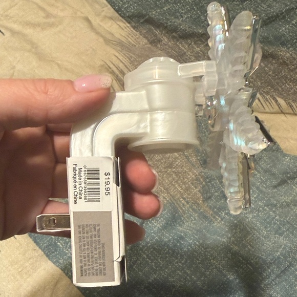 Wallflower Plug In - Picture 2 of 3